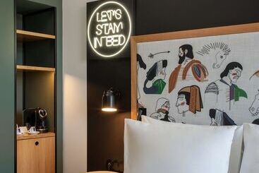 Se Catedral Hotel Porto, Tapestry Collection By Hilton