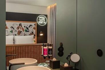 Se Catedral Hotel Porto, Tapestry Collection By Hilton