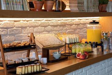 Se Catedral Hotel Porto, Tapestry Collection By Hilton