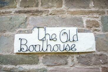 تختخواب و صبحانه The Old Boathouse
