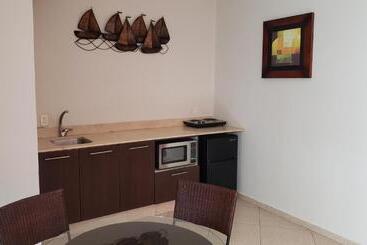 هتل Carasol Villas Y Suites Privadas