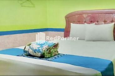 هتل Indah Grogot Syariah Mitra Reddoorz