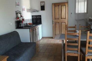 تختخواب و صبحانه Le Clos Des Vergers