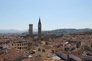 Donati Luxury Tower Suites - Florença