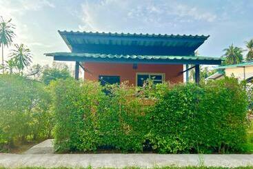 호텔 Pim Bungalow