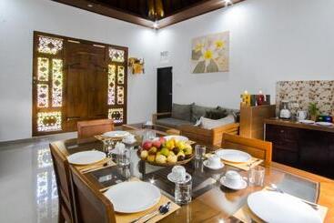 پانسیون Gede House Tejakula