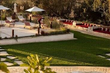 استراحتگاه Masseria San Paolo Grande