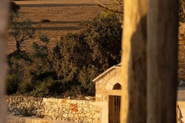 استراحتگاه Masseria San Paolo Grande