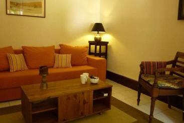 تختخواب و صبحانه Le Relais De Chasse
