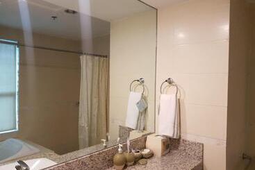 Festive Hotel Makati