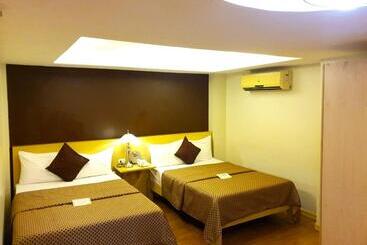 Festive Hotel Makati
