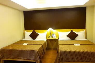 Festive Hotel Makati