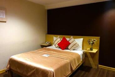 Festive Hotel Makati