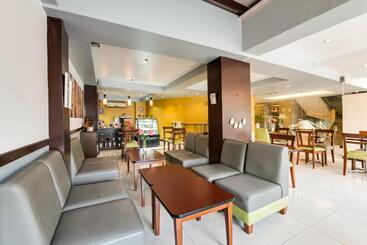 Festive Hotel Makati
