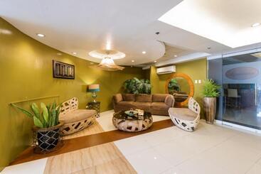 Festive Hotel Makati