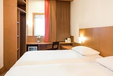 هتل Ibis Fujairah