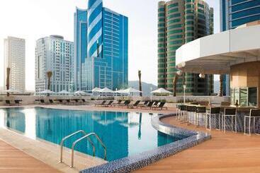 هتل Ibis Fujairah