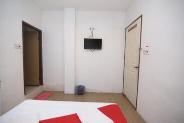 هتل L&c Premium Stay