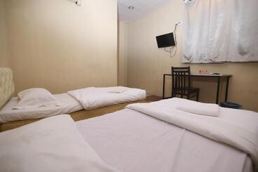 هتل L&c Premium Stay
