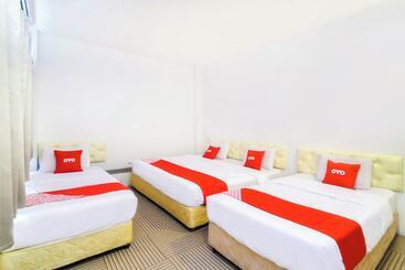 هتل L&c Premium Stay