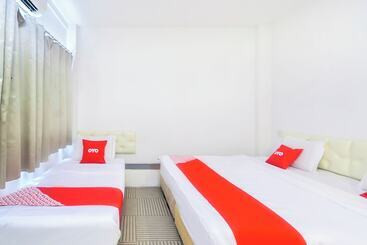 هتل L&c Premium Stay