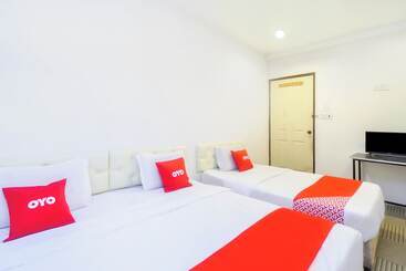 هتل L&c Premium Stay