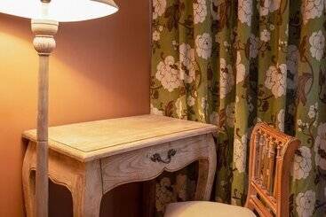 هتل Le Moulin De Mitou