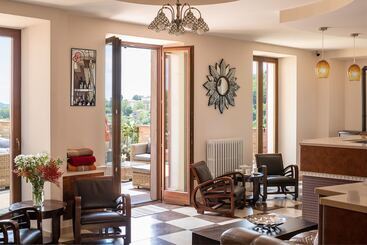 Boutique Hotel Leone