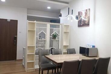 هتل Mega Inn