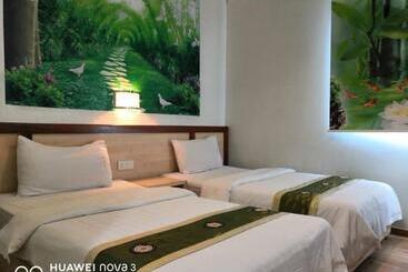 هتل Mega Inn