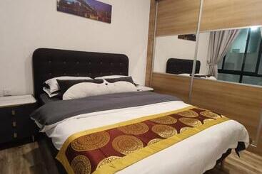 هتل Mega Inn