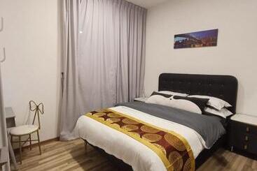هتل Mega Inn