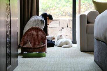 هتل Millennium Resort Hangzhou