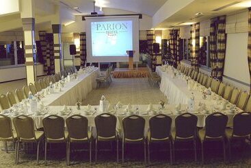 هتل Parion