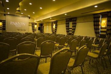 هتل Parion