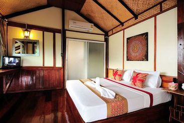 Phuphaya Seaview Resort  Adults Only - Tonsai