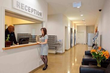 هتل Proximity Apartments Manukau / Auckland Airport