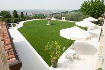 هتل روستایی Relais Fra' Lorenzo
