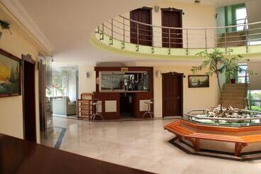 Minta Apart