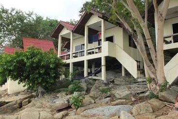 Sunrise Villas Seaview