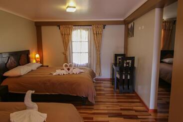 هتل Tunupa Lodge
