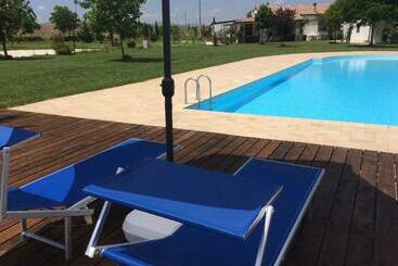 هتل Villa Lancellotti