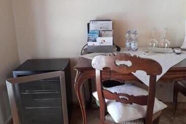 Monte Atena B&b Di Charme