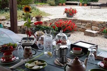 Monte Atena B&b Di Charme