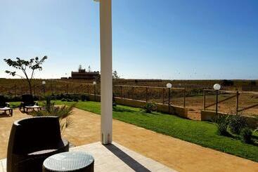 پانسیون Villa Elios Guesthouse