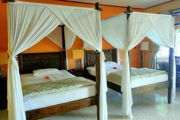 Sea World Club Beach Resort & Dive Center