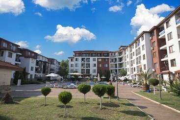 هتل Apollon Apartments