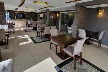 Fengo Hotel & Spa
