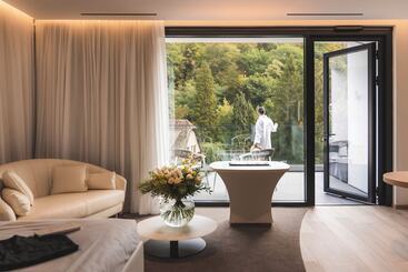 هتل 6717 Nature Hôtel & Spa Le Clos Des Délices