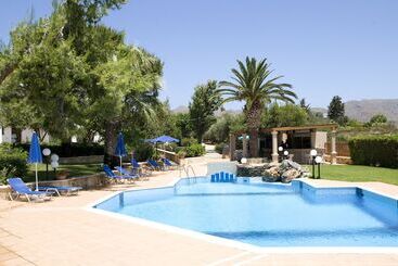هتل Alianthos Suites